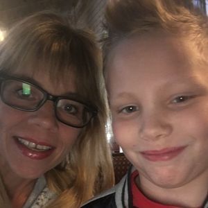 Meet your Posher, Carla